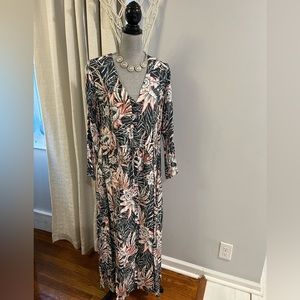 🪷Gorgeous Maxi Dress!🪷